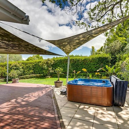 Villa Sunny Oasis - Havelock North Retreat Extérieur photo